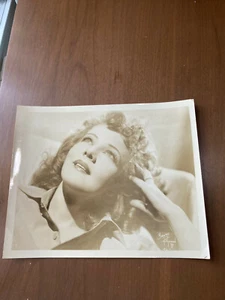 STILL PHOTO OF UNKNOWN ACTRESS FROM BRUNO OF HOLLYWOOD-CODE E-L 7 - Picture 1 of 2