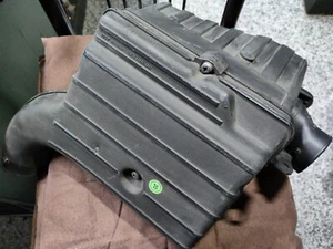 AIRBOX SCATOLA FILTRO ARIA LANCIA DEDRA FIAT TEMPRA 1.8 2.0 ORIGINALE 7636866 - Foto 1 di 3