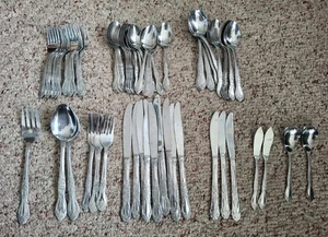 68 Teile Edelstahl Besteck in 2 Mustern ~ Rogers & Nordkorea ~ kein Mono - Bild 1 von 10