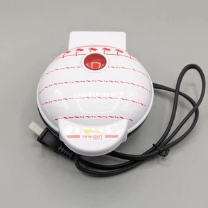 In N Out Burger Mini Waffeleisen Mitarbeiter Exklusiv - Bild 1 von 9
