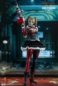 1/6 Scale Batman: Arkham Knight - Harley Quinn - MINT IN BOX - Picture 1 of 19
