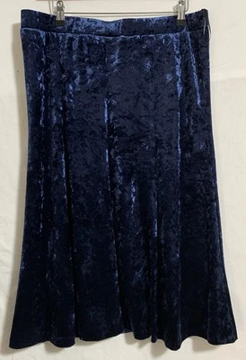 Artigiano navy velvet knee length elasticated waist skirt size 16R - Image 1 of 4