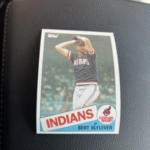 1985 Topps - #355 Bert Blyleven - Indians - Near Mint - HOF - Bild 1 von 2