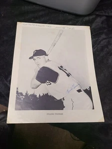 Fotografía de colección firmada por Frank Thomas de los Piratas de Pittsburgh en blanco y negro 8" X 10" autógrafo - Imagen 1 de 4