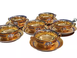 T&V LIMOGES 6 Coppe Doppio Manico Crema Oro Incrostate Scene Dipinte a Mano RARE - Foto 1 di 20