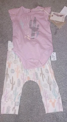 Bebé Niñas Conjunto Por Jessica Simpson 3/6Mo Cactus Western Boho Nuevo Con Etiquetas Rosa Suave Foto 1 de 4