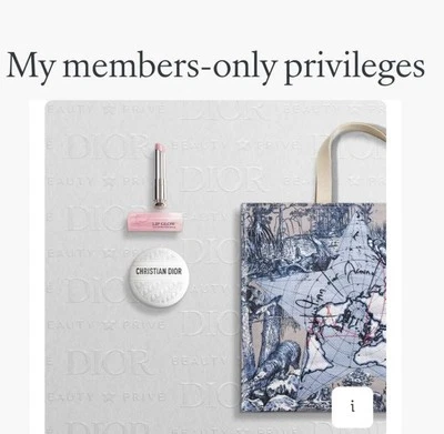 Conjunto de bolso exclusivo para miembros VIP de Dior Beauty Foto 1 de 4
