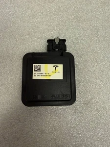 ⚓Tesla Model Homelink Module Computer Unit 1114984-00-B !! With Connector - Picture 1 of 4