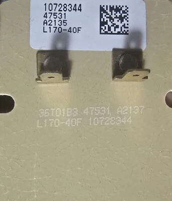 КОНЦЕВОЙ ВЫКЛЮЧАТЕЛЬ Amana-Goodman 10728344 L170-40F - Изображение 1 из 3