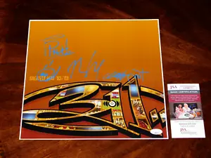 ÁLBUM DE FOTOS 311 FIRMADO POR LA BANDA GRANDES ÉXITOS 93-03 12X12 JSA AUTENTICIDAD NICK HEXUM!¡! - Imagen 1 de 1