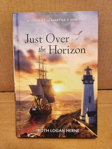 Mysteries of Martha's Vineyard #25 Just Over the Horizon Guideposts 2019 - Picture 1 of 4