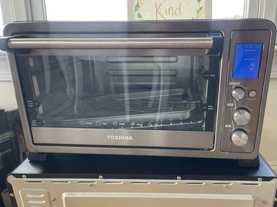 Toshiba AC25CEW-BS 1500W Convection Toaster Oven - Black Stainless Steel - Image 1 of 4