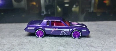 Hot Wheels, 87Buick Regal GNX,  Umbau auf Real Riders,  Custom, OVP. - Bild 1 von 4