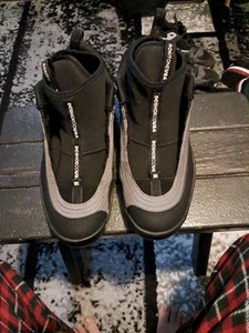 Größe 11 anprobiert nie getragen - Bild 1 von 5