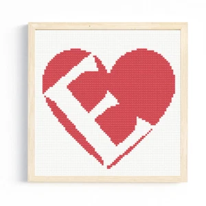 E Monogramm im Herz Kreuzstich Muster/Diagramm, Anfangsbuchstabe personalisiert - Bild 1 von 2