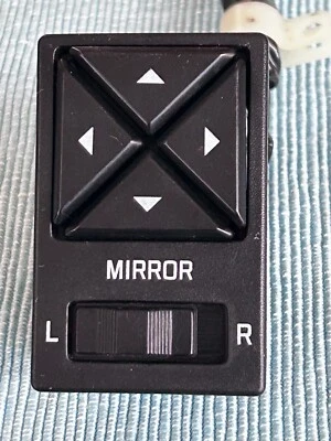 77 78 79 80 Subaru Brat Power Mirror Switch Control Tested - Image 1 of 4