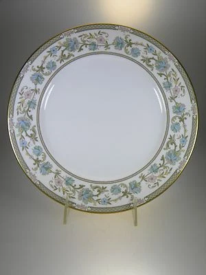 Noritake Sakura Dinner Plate - Image 1 of 2