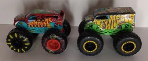 Hot Wheels Monster Jam Monster Trucks: Demo Derby & Psycho Delic - Loose - Picture 1 of 4
