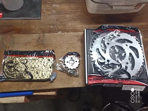 Chain and Sprocket Kit Yamaha YZF-R 125 08- - Picture 1 of 4