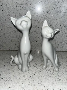 VTG Otagiri Siamese Cat Pair White Porcelain Figurines Set/2 Japan - Picture 1 of 7