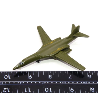 Спичечный коробок Boeing B-1B Lancer литой реактивный самолет игрушка самолет зеленый военный - Изображение 1 из 4