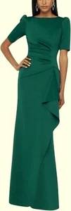 Vestido Xscape verde pino acanalado con volantes talla 4P $258 - Imagen 1 de 3