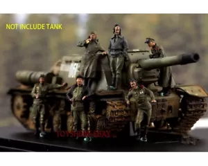 Miniture 1/72 WW2 tank soldier RUSSIAN Trooper military in stock - Picture 1 of 4