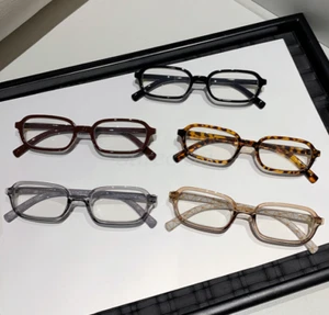 2025 Ultra-Light Presbyopic Glasses - HD Vision, Anti-Blue Light for Middle-Aged - Picture 1 of 19