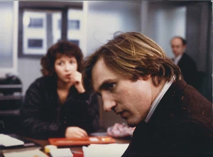 G.DEPARDIEU/S.MARCEAU - POLICE - M.PIALAT - 24 x 29,5 cm - 1985 - Imagen 1 de 1