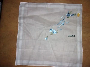 Vintage Handkerchief Embroidered Floral Pattern 14"x 14" RN 14750 - Swiss - Picture 1 of 4