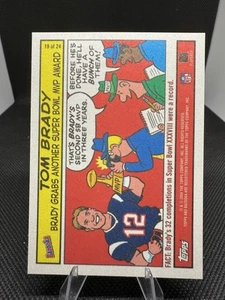 #19 Tom Brady 2004 bazooka comic Super Bowl trophy New England - Picture 1 of 2