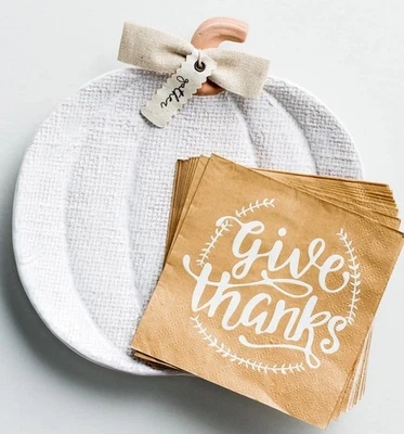 Nuevo juego de platos Mudpie calabaza anfitriona-plato para servir calabaza, servilletas granja Foto 1 de 4