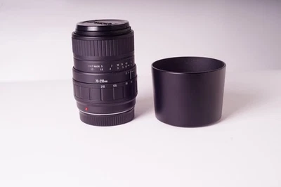Объектив Sigma UC II Zoom 70-210 мм f/4-5.6 полная рамка крепление A с крышками капюшон УФ-фильтр - Изображение 1 из 4