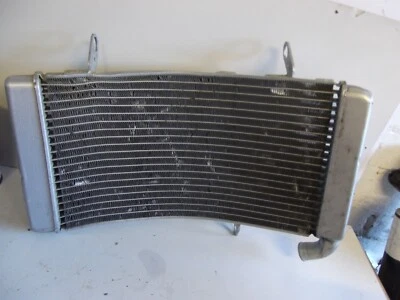 DUCATI 748 / 916 / 996 RADIATOR - Image 1 of 4