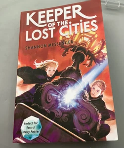 Keeper Of The Lost Cities  - Shannon Messenger - NEW BOOK - Imagen 1 de 3