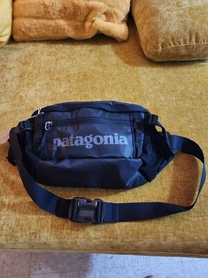 🔥PATAGONIA Waist Pack 5L BLACK shoulder Top  - Image 1 of 4