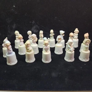 Nachlass Sammlung Precious Moments Konvolut 18 Fingerhüte Jahr Sets Hochzeit Clown - Bild 1 von 12