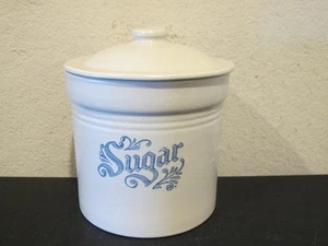 Vintage Pfaltzgraff Yorktowne 2 Qt. Sugar Canister w/ Lid 507 - Picture 1 of 5