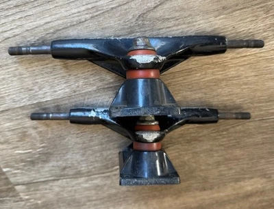 Camiones rastreadores de colección Sixtrack Ultralite primera generación camiones de monopatín NEGRO Foto 1 de 4