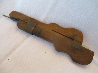 Vintage Wooden Rug and Handcrafts Rug Making Hook — 第 1/4 张图片