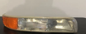 OEM GM 15199559 Signal/Corner Marker/Daytime Running lens assembly - PASSENGER - Picture 1 of 2