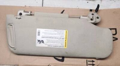 Cadillac Escalade 2000-2006 lado del conductor izquierdo parasol tela bronceada OEM Foto 1 de 4