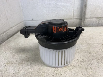 2023 HONDA CIVIC OEM Blower Motor  - Image 1 of 4