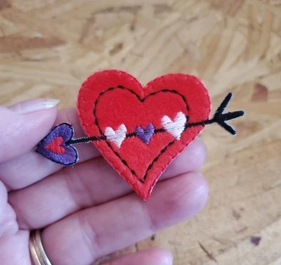 Heart W/Arrow - Love - Valentines - Embroidered Iron On Applique Patch - crafts - Image 1 of 2