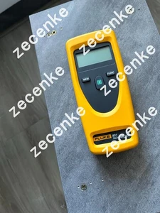 FLUKE 931 used Contact and Non-Contact Tachometers Fast Delivery - Picture 1 of 4