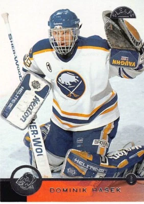 1996-97 Leaf Hockey Dominik Hasek #19 NM/MT BUFFALO SABRES HIGH GRADE/SHARP - Image 1 of 2