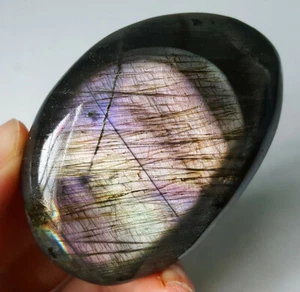 AAA 75G Cristallo di Labradorite Arcobaleno Viola Naturale Guarigione Madagascar YR66 - Foto 1 di 12
