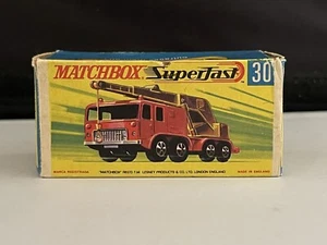 (Body Mint) Matchbox - #30 8 Wheel Crane - Picture 1 of 13