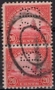 Perfins USA 1923, Sc567 2x 20c Golden Gate Bridge. Used 2B - Picture 1 of 3