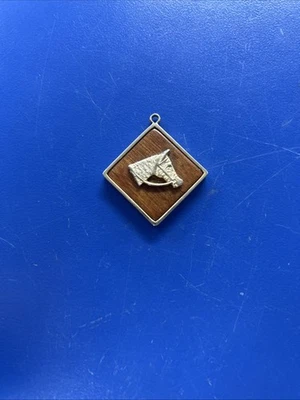 镀金马木吊坠 — 第 1/4 张图片